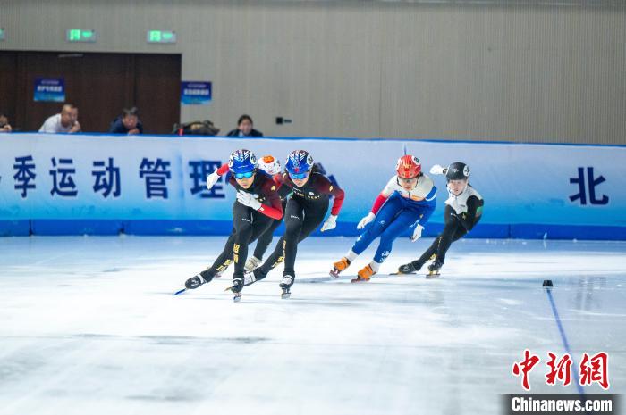 京津冀青少年短道速滑赛启动 跨市联动促冰雪发