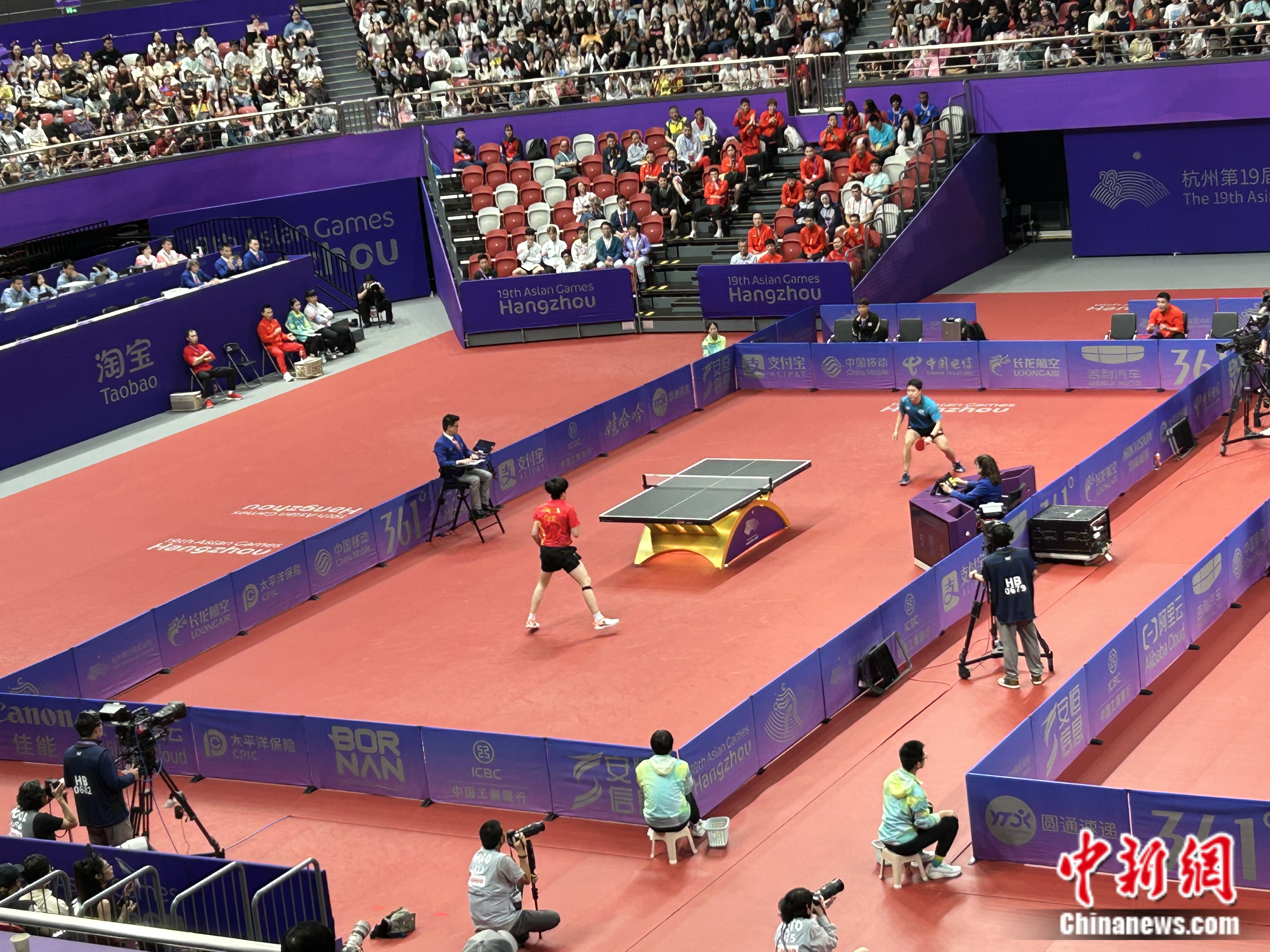 王楚钦直落四局横扫林钟勋晋级亚运男单四强