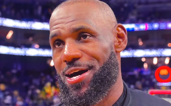 詹姆斯带伤出战砍下三双 数据全面助力湖人大胜