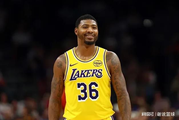 湖人逆转火箭取3-0领先 詹姆斯封神斯玛特爆发